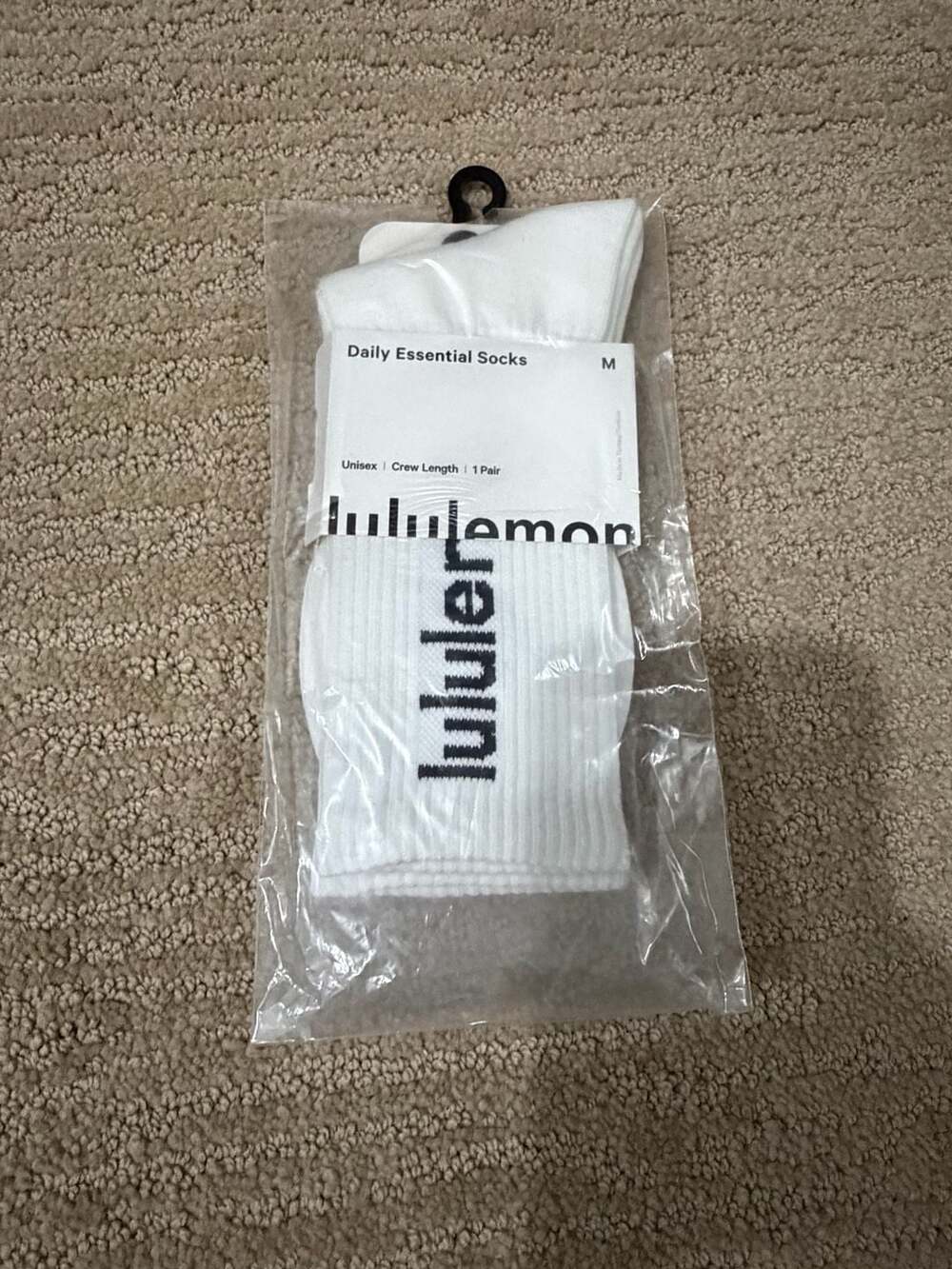 Lululemon Daily Essential Crew Socks Unisex White Black Wordmark Size M